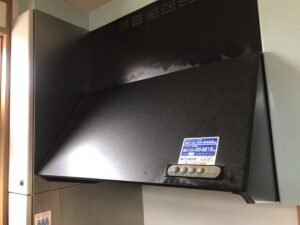 兵庫キッチン取付け隊　シロッコファンフードの取替　施工前